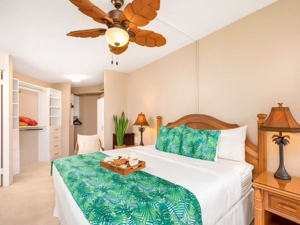 Luxurious 4-Bedroom Maui Retreat in Kaanapali